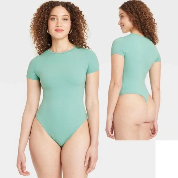 Auden size XS Luxe Stretch Fully Lined Short Sleeve Bodysuit New - Picture 1 of 5
